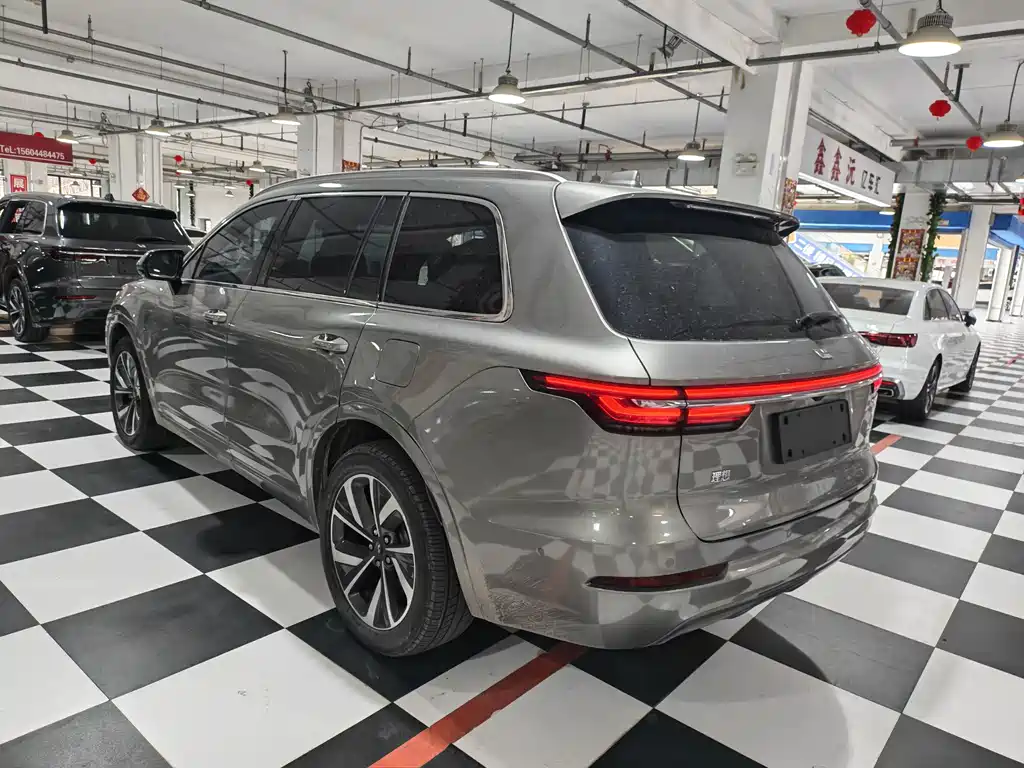 Li Auto Li ONE — миниатюра 6