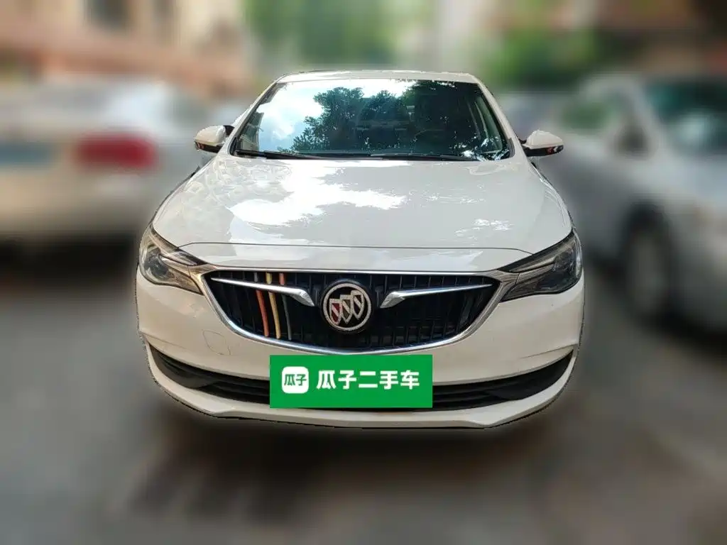 Buick Excelle — миниатюра 2