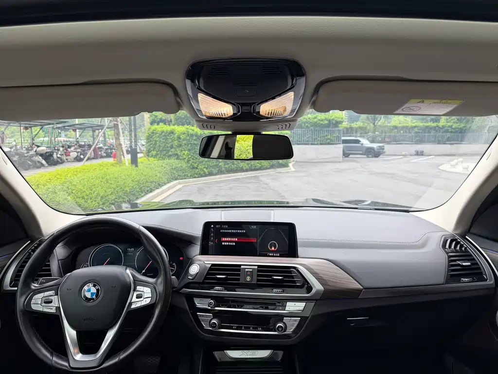 BMW X3 2018 xDrive28i Luxury VI