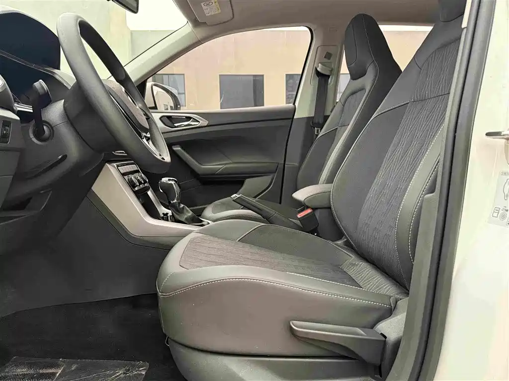 Volkswagen T-Cross — миниатюра 11