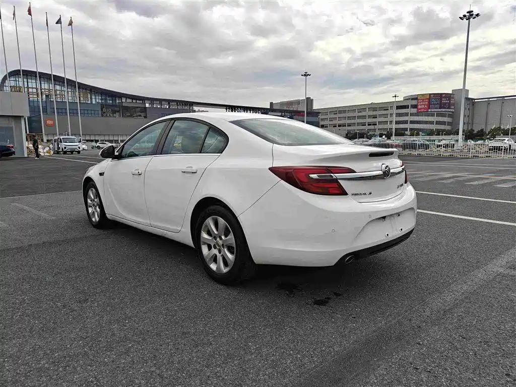 Buick Regal — миниатюра 3