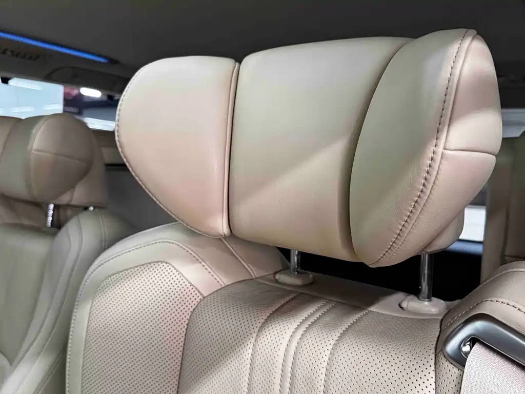 Toyota Alphard — миниатюра 29