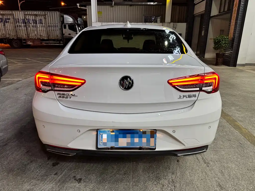 Buick Regal — миниатюра 5