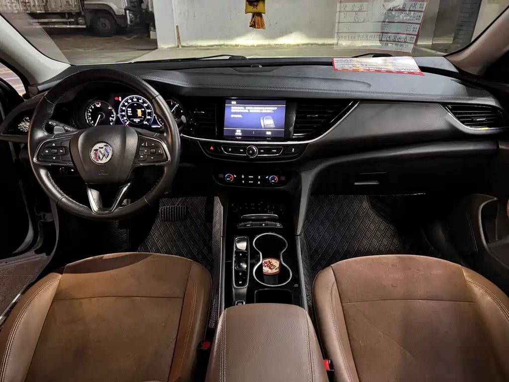 Buick Regal — миниатюра 10