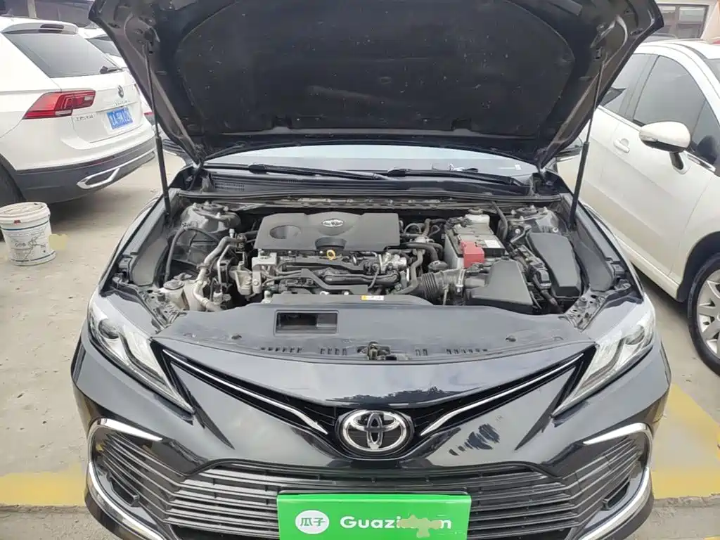 Toyota Camry — миниатюра 20