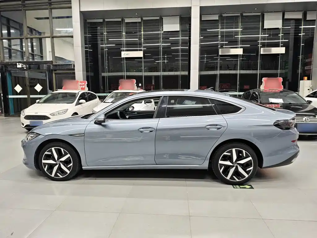 Volkswagen Lamando — миниатюра 11