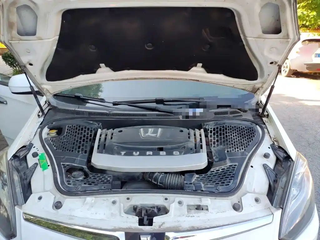 Luxgen Big 7 MPV — миниатюра 21