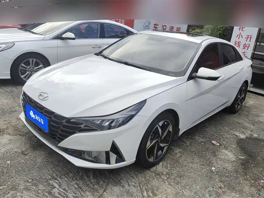 MODERN ELANTRA