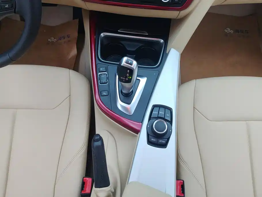 BMW 3 Series — миниатюра 16