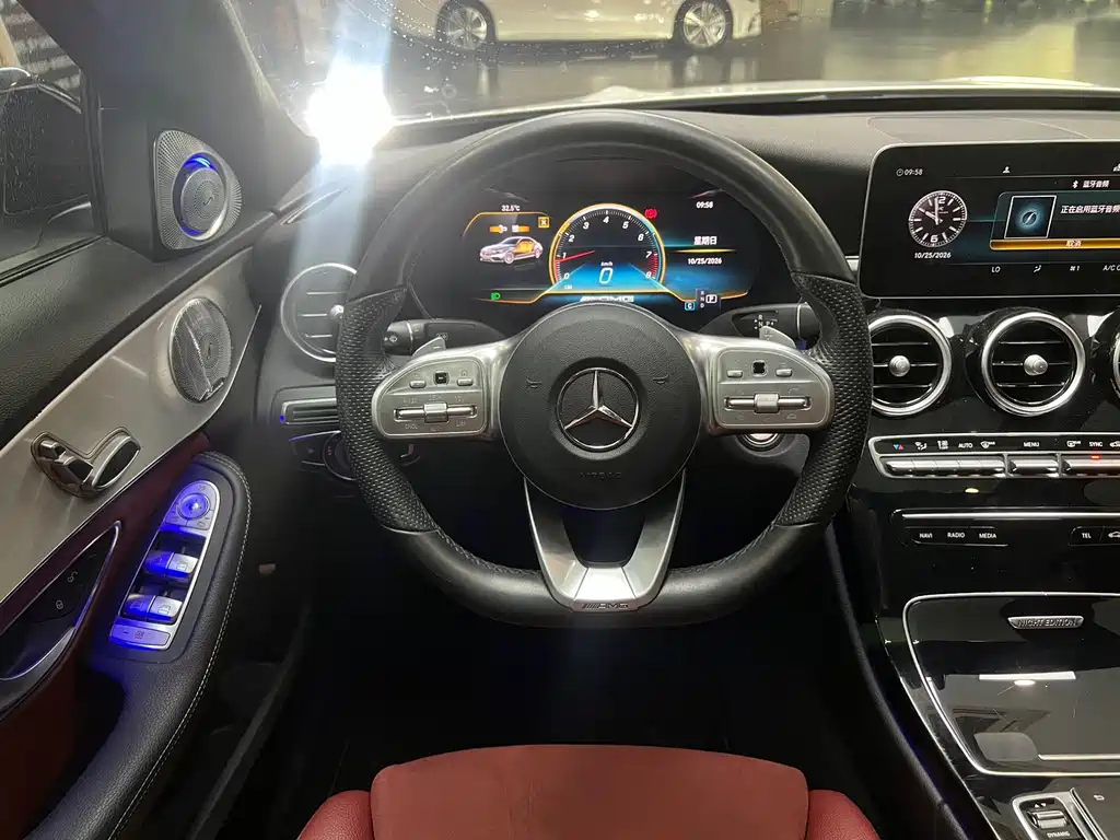 Mercedes-Benz C-Class — миниатюра 15