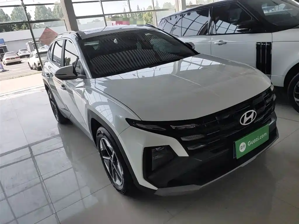 Hyundai Tucson 2025 L 1.5T Elite