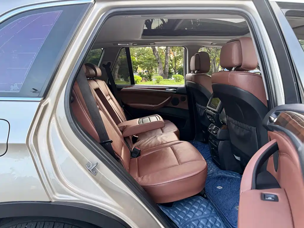 BMW X5 (Import) — миниатюра 20