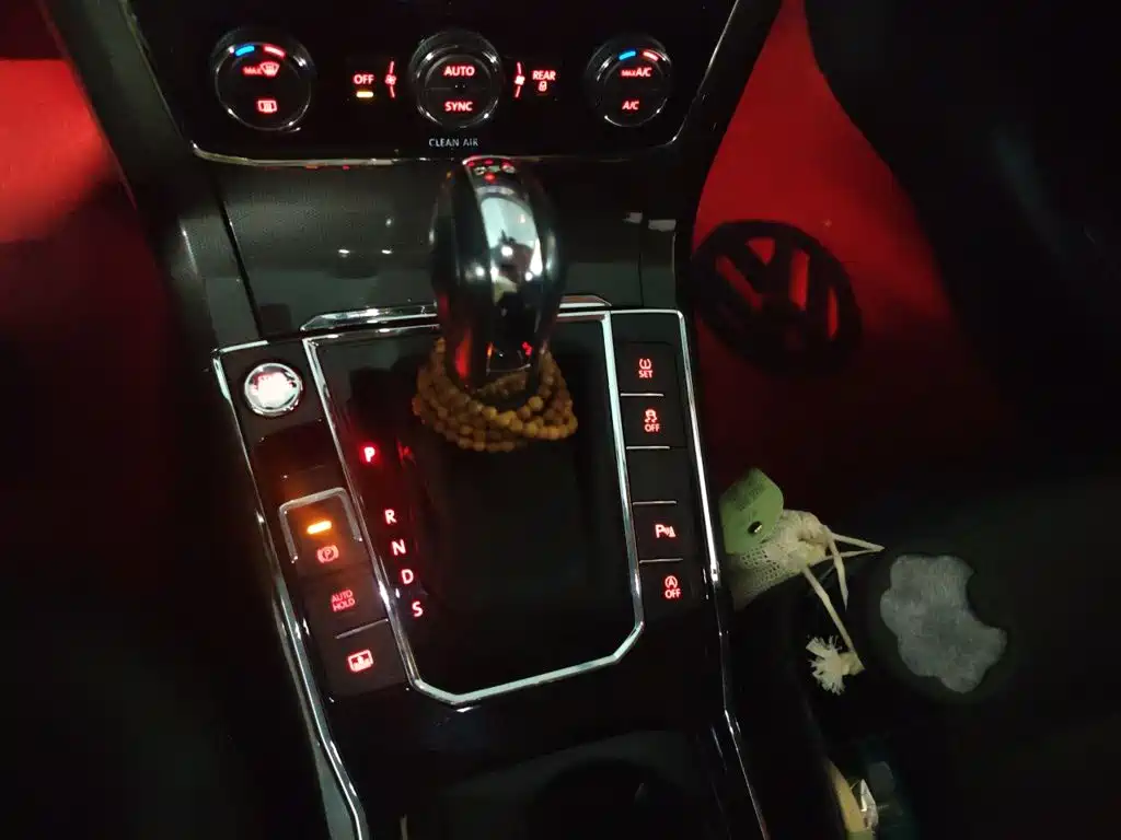 Volkswagen Passat — миниатюра 10