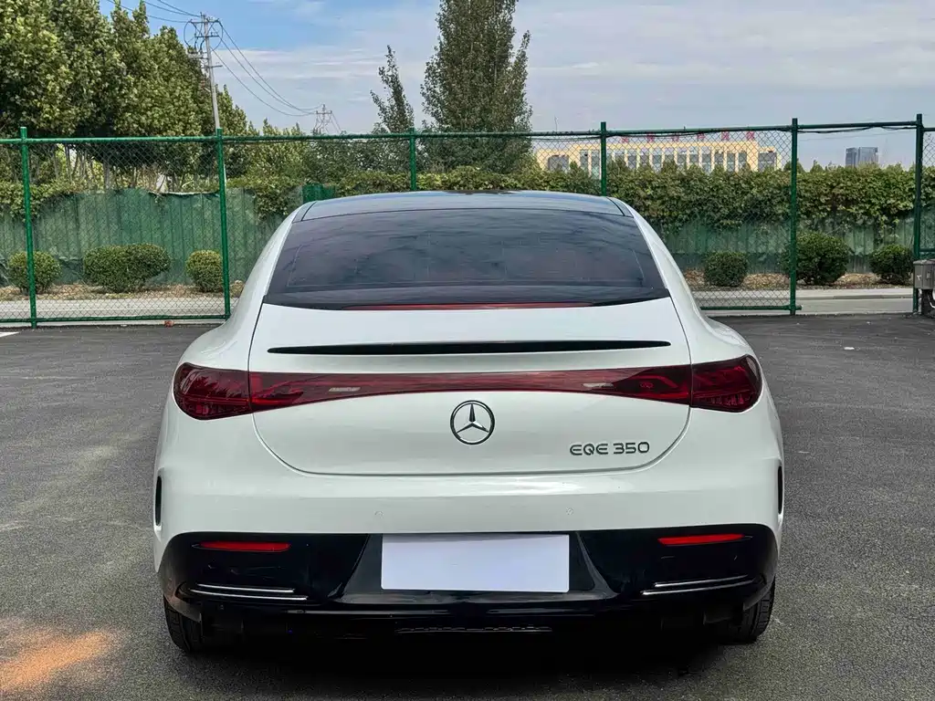 Mercedes-Benz EQE — миниатюра 4