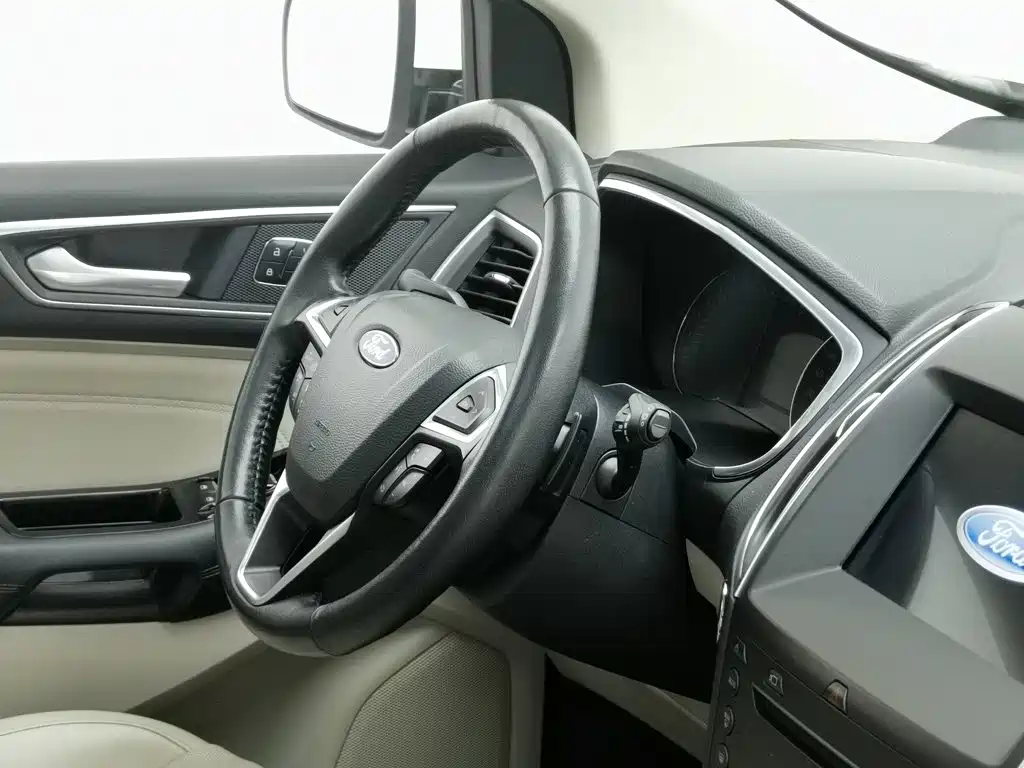 Ford Edge — миниатюра 22