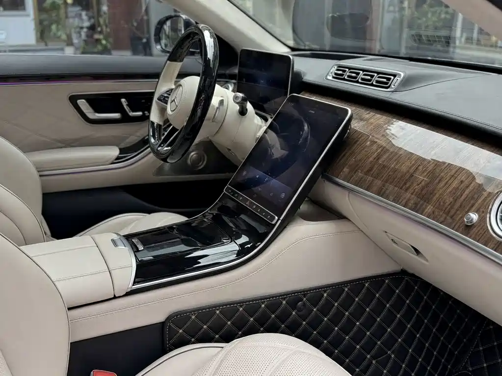 Mercedes-Benz S-Class — миниатюра 9