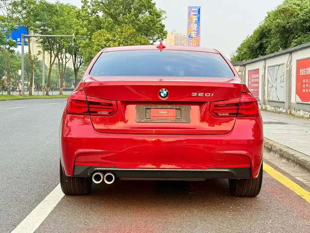 BMW 3 Series — миниатюра 8