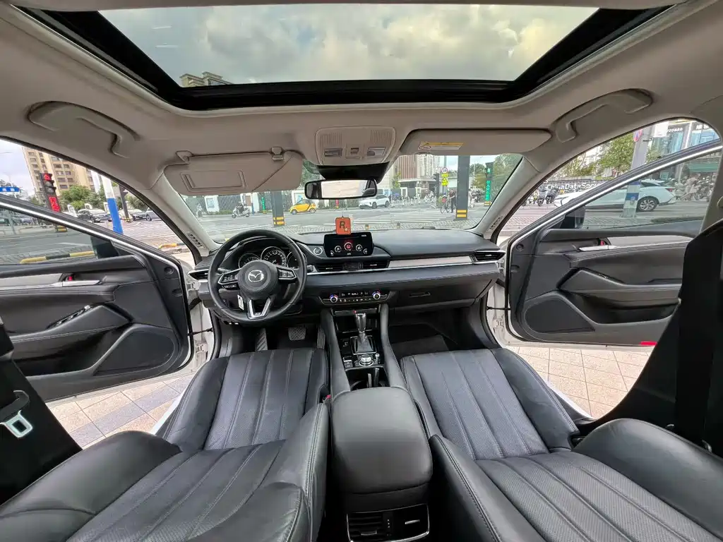 Mazda Atenza — миниатюра 5