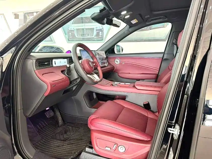 Hongqi HS6 PHEV 2026 240