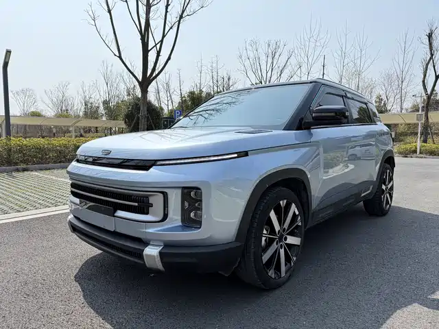2022 Geely Icon