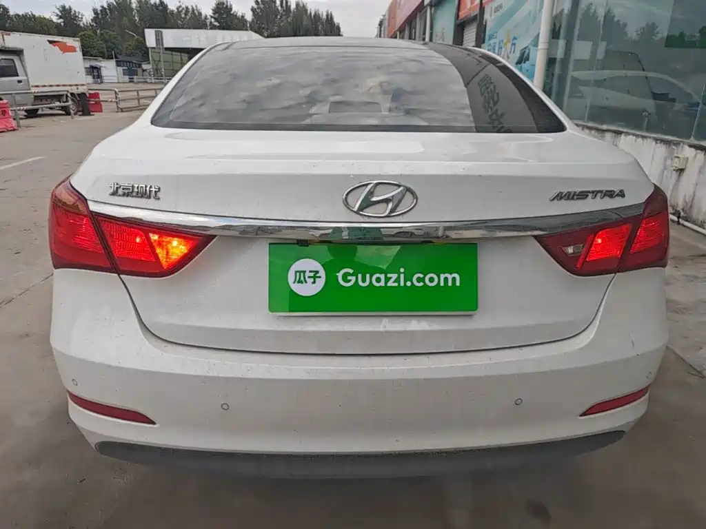 Hyundai Mistra — миниатюра 6