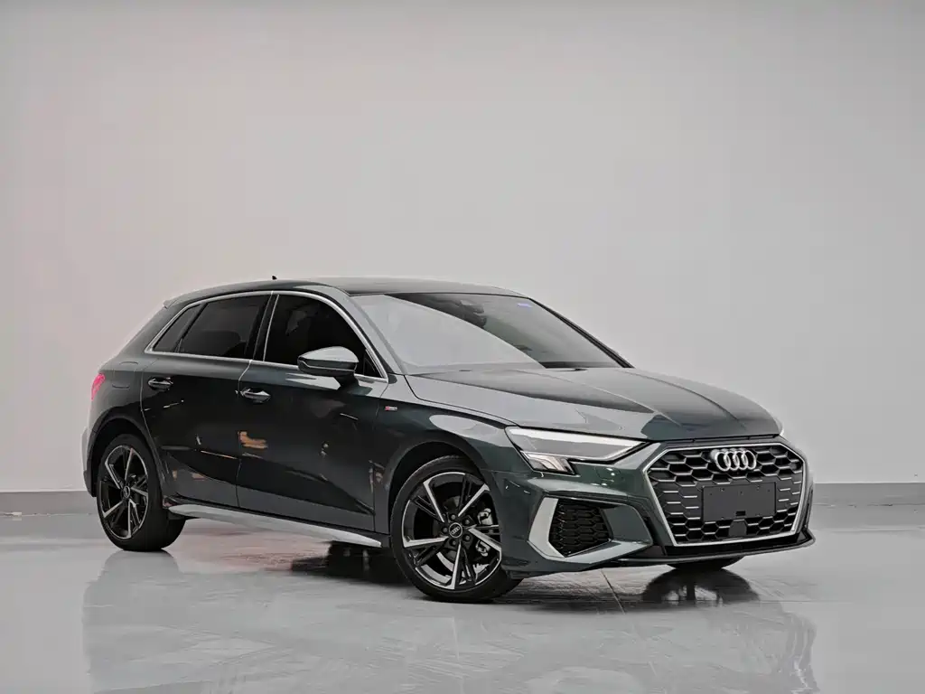 Audi A3 2022 Sportback 35 TFSI Fashion Sport
