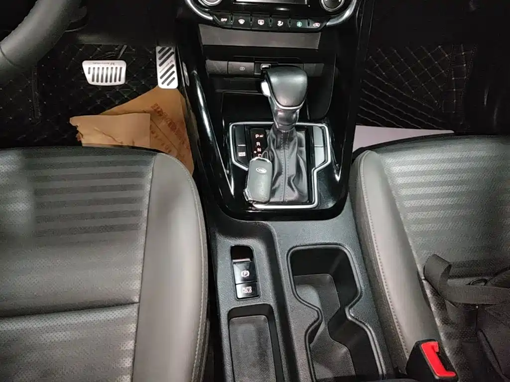 Kia Sportage — миниатюра 14