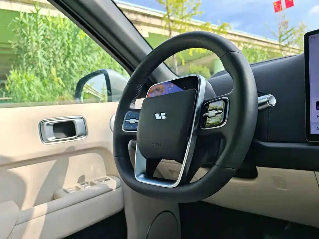 Li Auto Li L8 — миниатюра 6