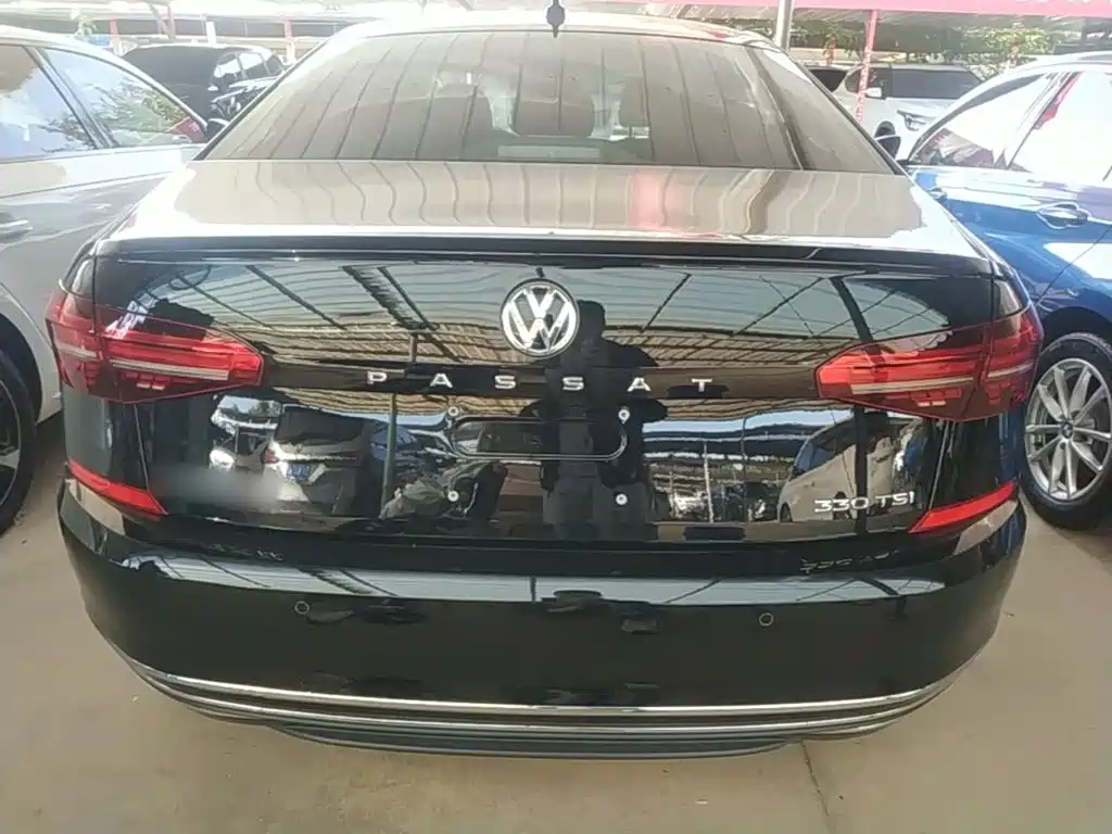 Volkswagen Passat — миниатюра 6