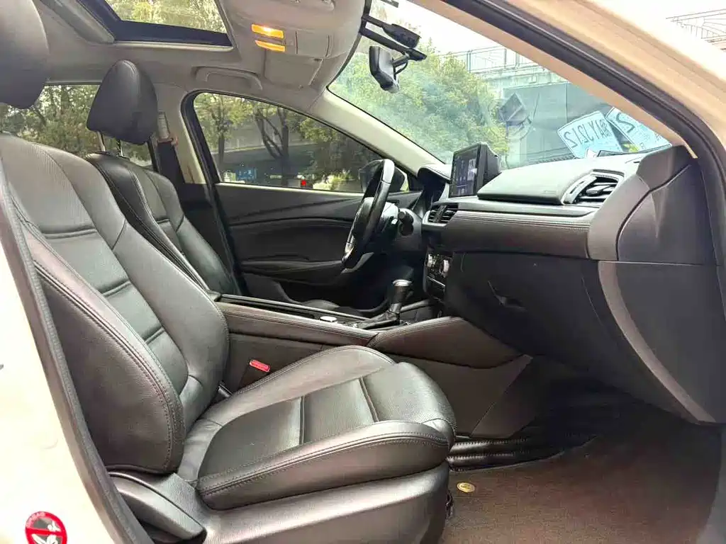 Mazda Atenza — миниатюра 5