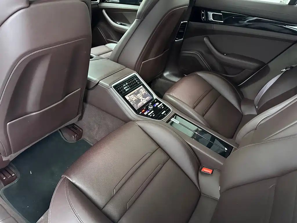 Porsche Panamera — миниатюра 13