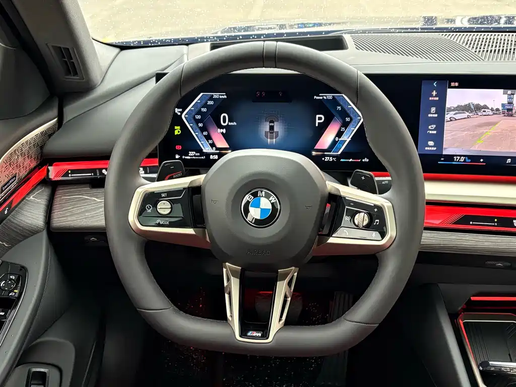 BMW 5 Series — миниатюра 6