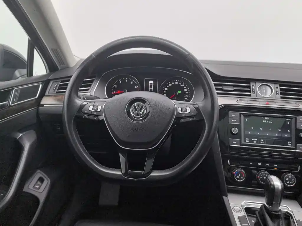 Volkswagen Magotan — миниатюра 11