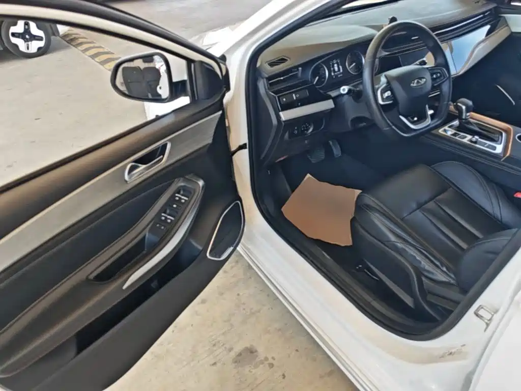 Chery Arrizo 5 PLUS — миниатюра 16