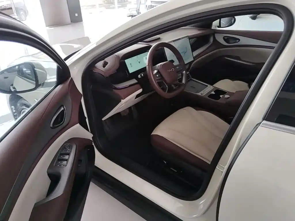 BYD Seal 07 DM-i — миниатюра 16