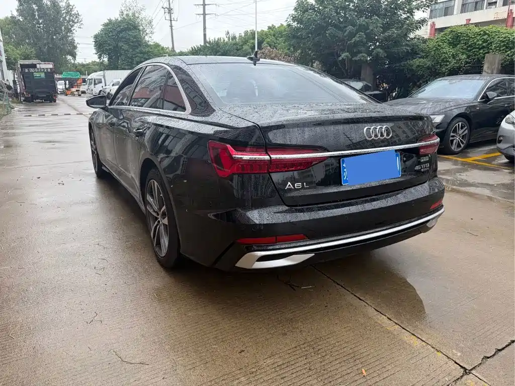 Audi A6L — миниатюра 15