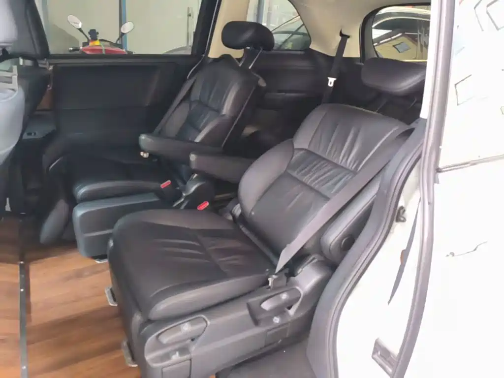 Honda Odyssey — миниатюра 17