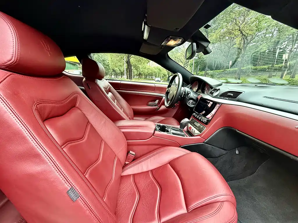 Maserati GranTurismo 2009 4.7L Sport Automatic