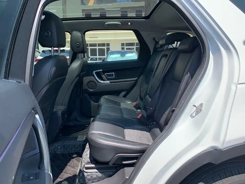 Land Rover Discovery Sport — миниатюра 15