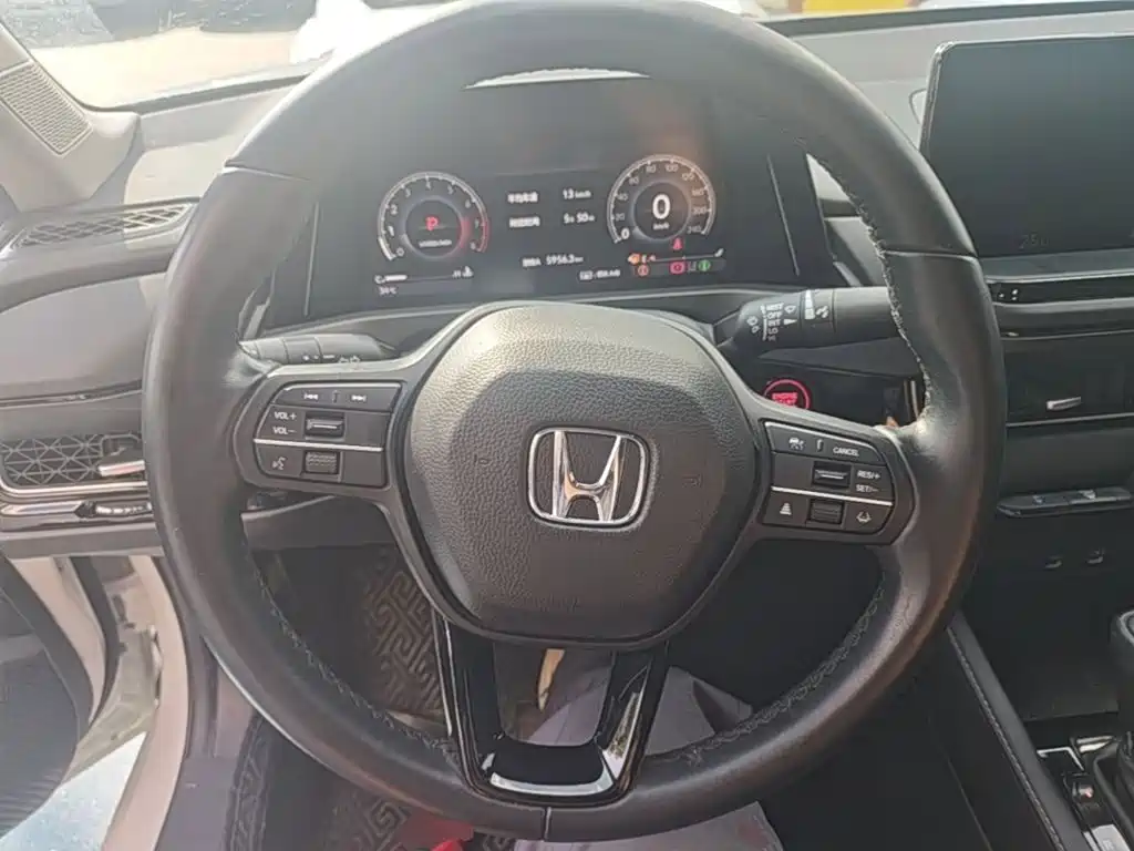 Honda Inspire — миниатюра 11