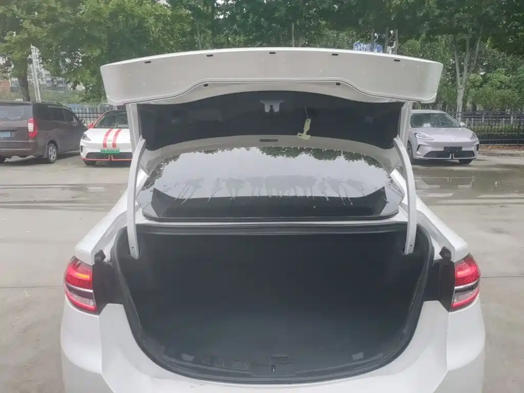 Ford Mondeo — миниатюра 19