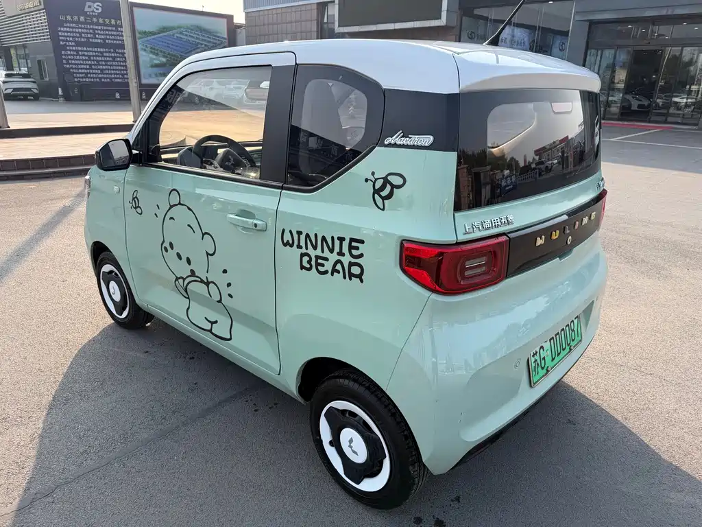 Wuling MINIEV — миниатюра 7