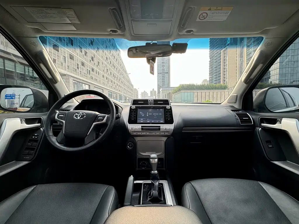 Toyota Prado — миниатюра 11