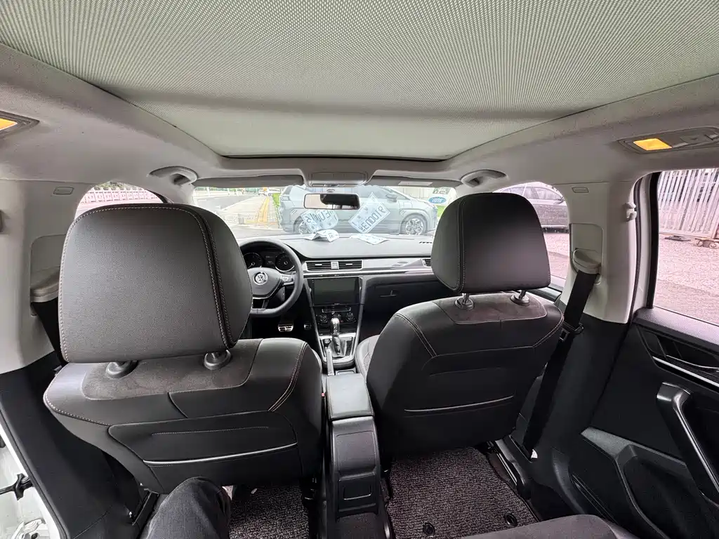 Volkswagen C-Trek 2018 1.5L AT Luxury