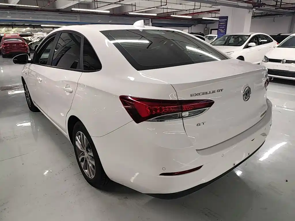 Buick Excelle — миниатюра 5