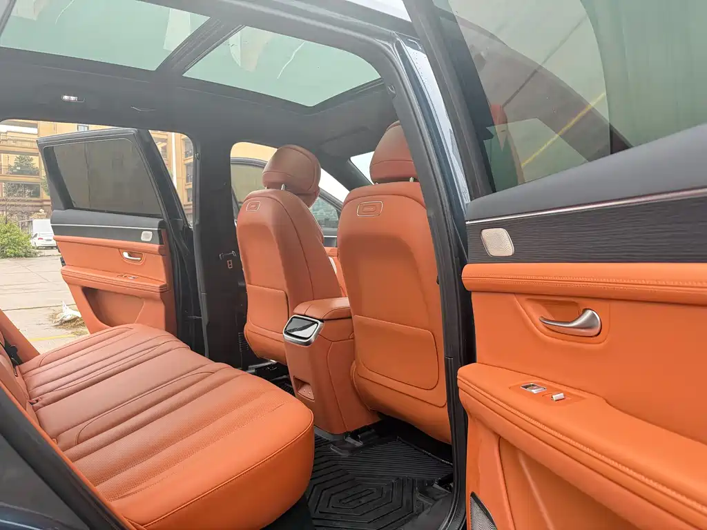 AITO ASK THE WORLD M7