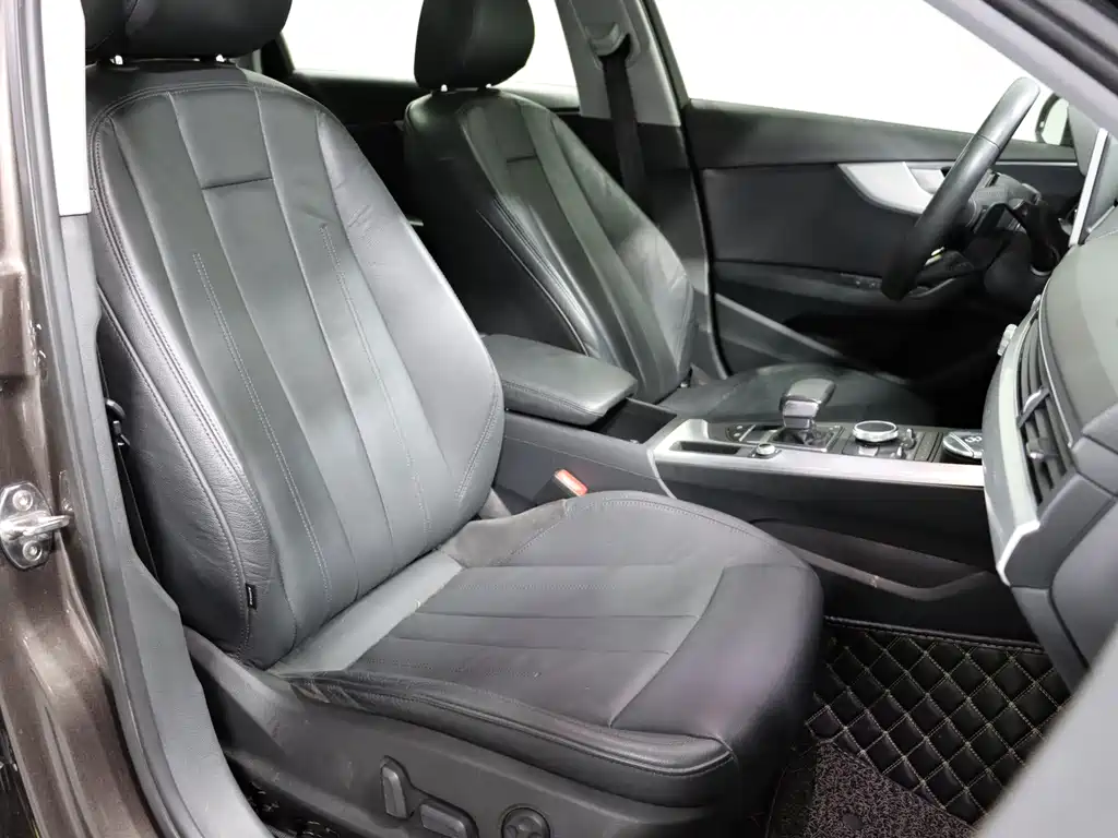 Audi A4L — миниатюра 7