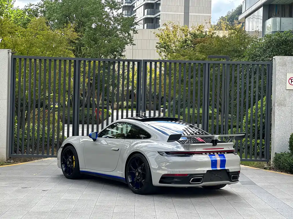 Porsche 911 — миниатюра 6