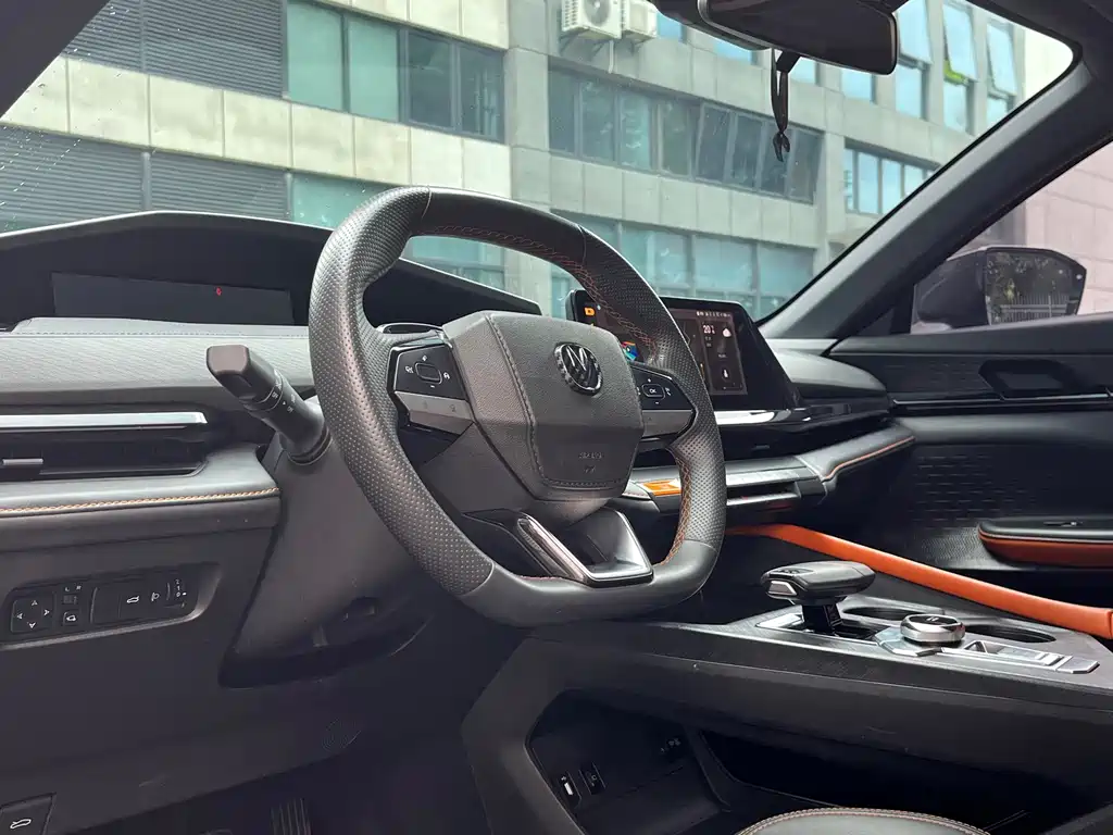 Changan UNI-V — миниатюра 8