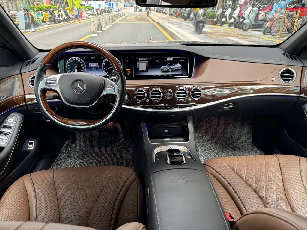 Mercedes-Benz S-Class — миниатюра 7
